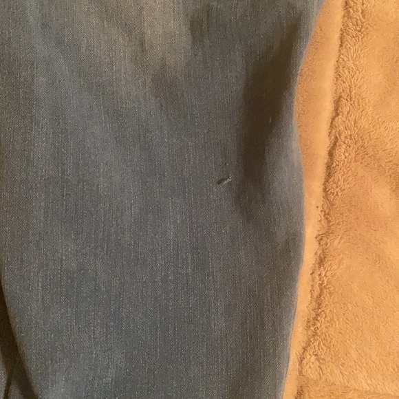 Selling my xs Fit jeans - Picture 2 of 6